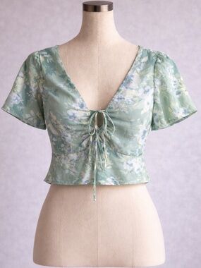 Abercrombie & Fitch Mint Green Floral Tie-Front Blouse